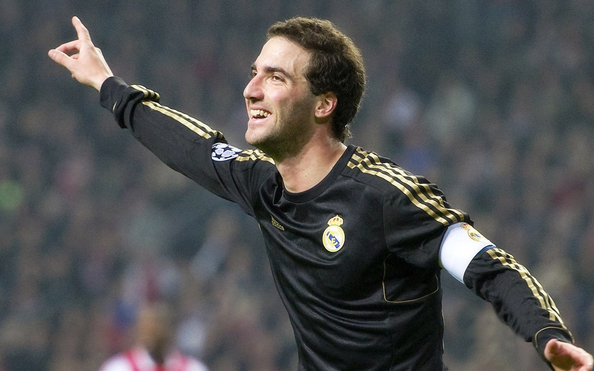 国际大学生综合格斗邀请赛 安全规则严格保障参赛体验